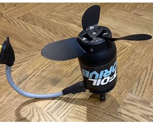 Foil Drive Gen2 Motor With 3-Blade Hub And Props