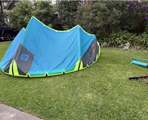 2023 Switch Kites Element 8 - 9 metre