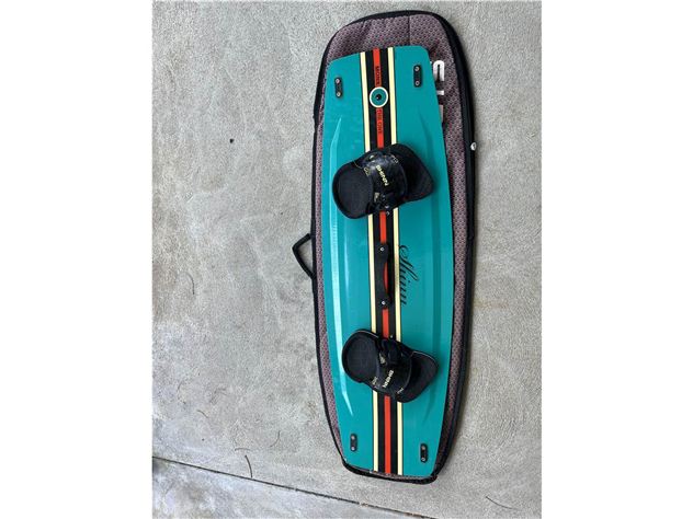 Shinn Monnk - 137 cm