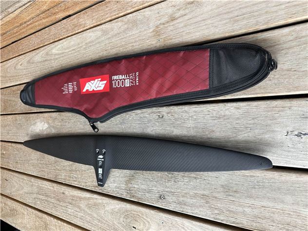 2025 Axis Fireball 1000 - 1000 cm