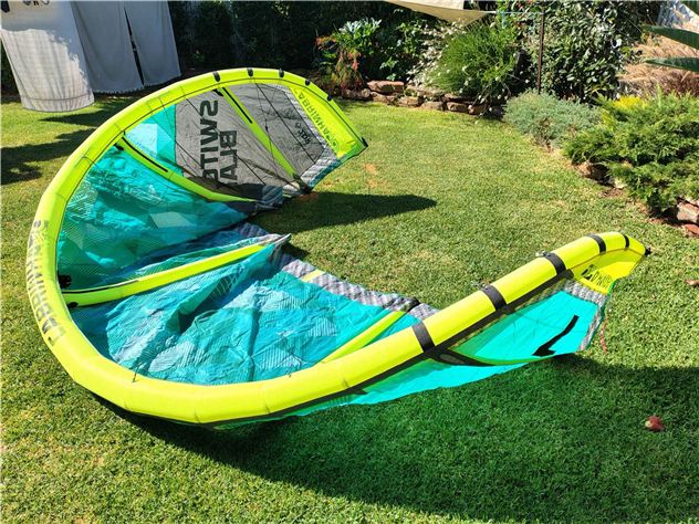 2015 Cabrinha Switchblade