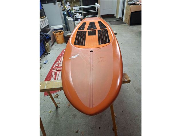 2024 F-One Rocket Mid Length - 120 Litres