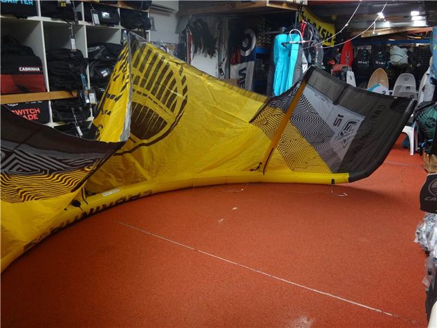 2018 Cabrinha Fx - 12 metre