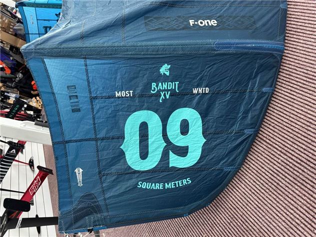 2022 F-One Bandit Xv - 9 metre