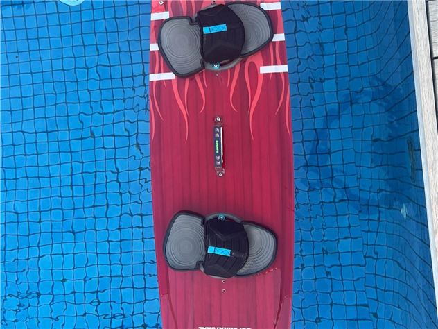 2021 Slingshot Super Natural V1 - 146 cm