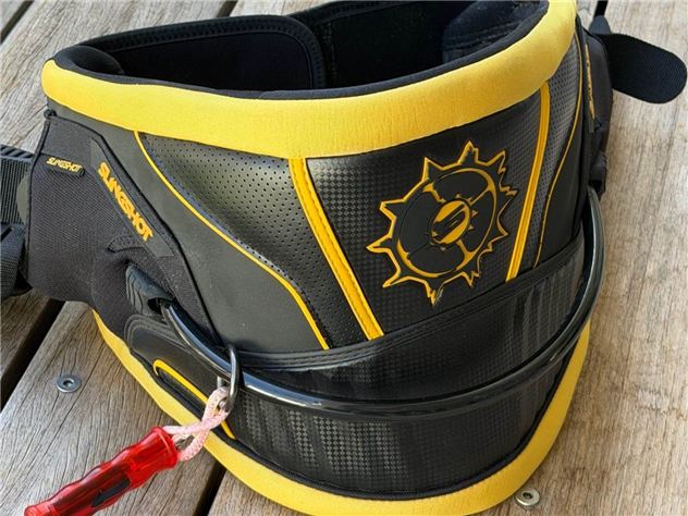 2023 Slingshot Waste Harness