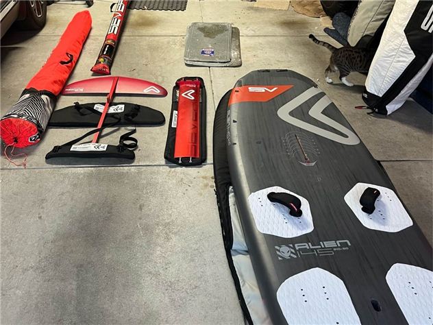 2023 Severne Alien 125