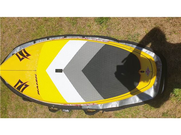 2016 Naish Hokua X32 Gt - 7' 10", 32 inches