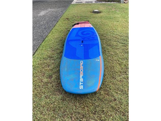 2017 Starboard Hypernut - 8' 6", 31.5 inches