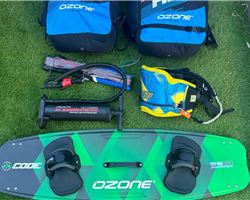 Ozone Reo V5 12 metre kiteboarding kite