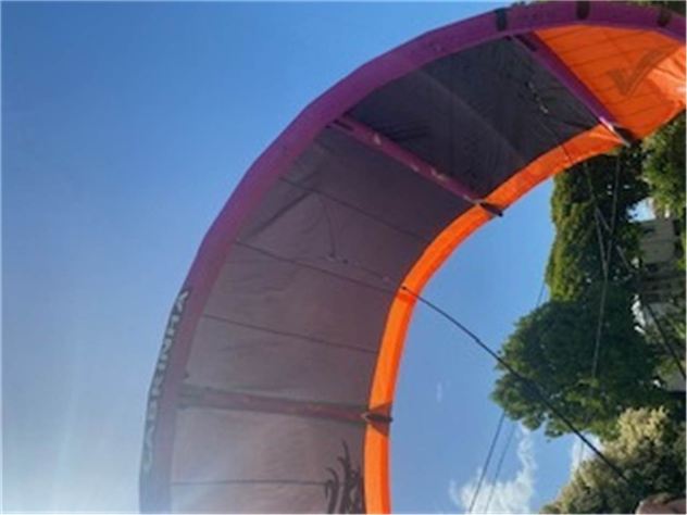 2010 Cabrinha Switchblade - 7 metre