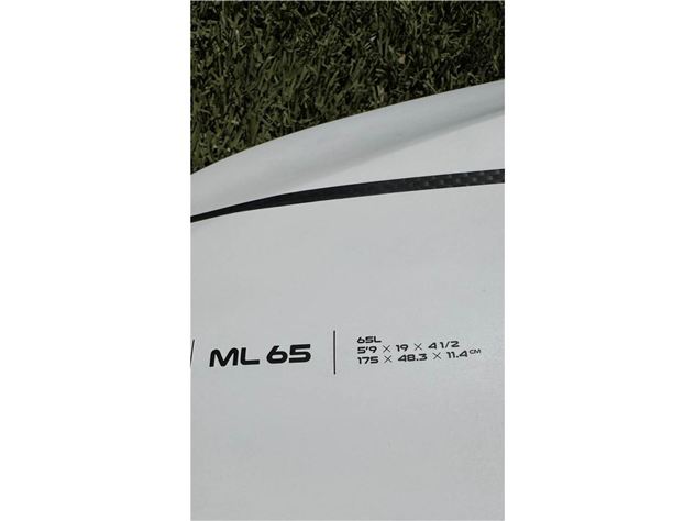 2025 Armstrong Midlength Fg - 5' 9", 65 Litres