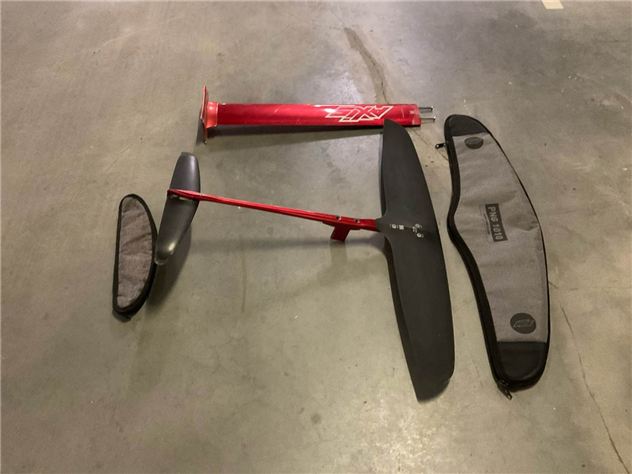 2023 Axis Axis Foil Set Up + Fanatic Board - 6' 0"