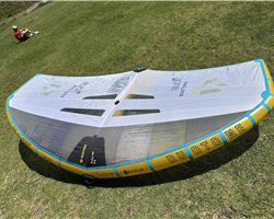 Duotone Slick D-Lab 5.5 metre foiling wind wing