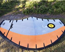 SMIK V4 4 metre foiling wind wing