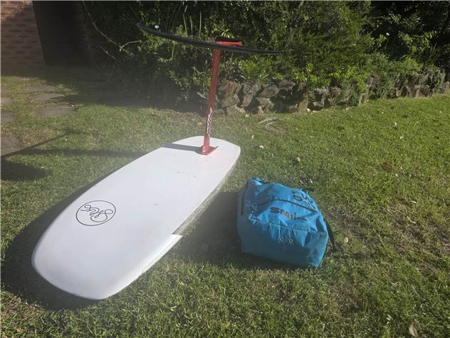 2023 Axis Bsc, Smik Board And Wing - 120 Litres