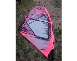 Goya Banzai 11 X Pro  4.0M & 5.5M windsurfing sail