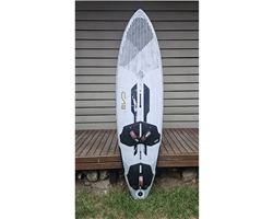Quatro Pyramid 99L 99 litre windsurfing board