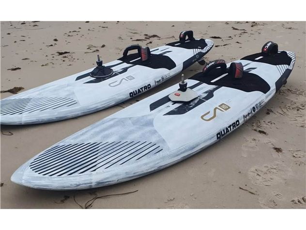 Quatro Pyramid 99L & 87