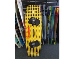 Shinn King G 146 cm kitesurfing twintip