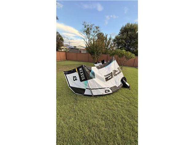 2022 Core Nexus 3 White 8M - 8 metre