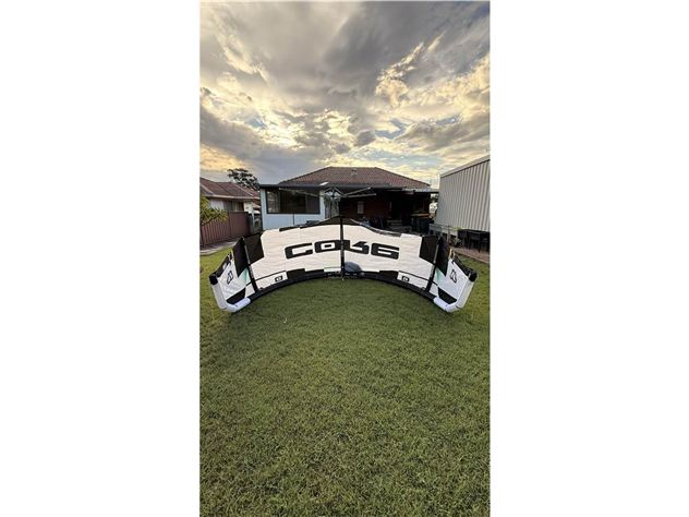 2022 Core Nexus 3 White 8M - 8 metre