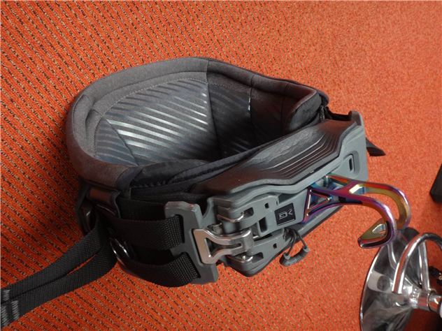 Dakine Renegade Waist Xs