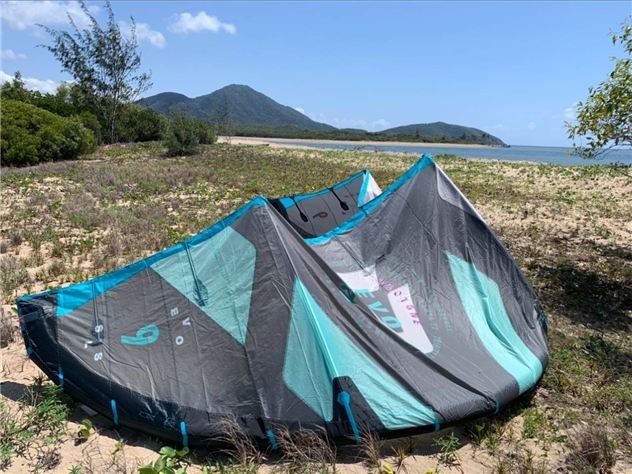 2022 Duotone Evo - 9 metre