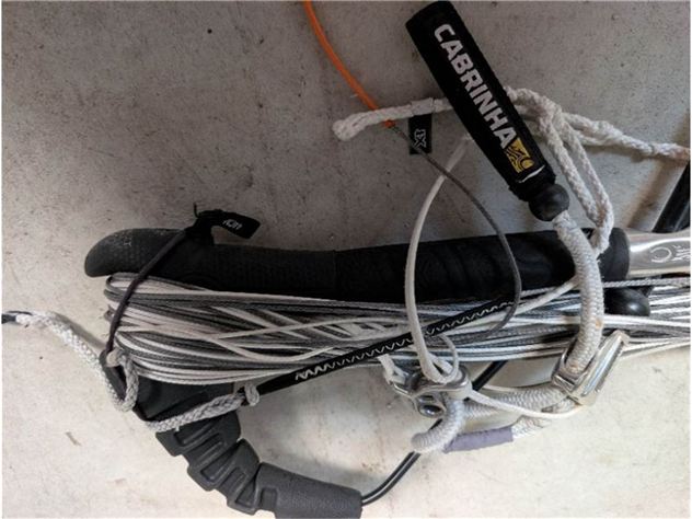 2021 Cabrinha 4 Lines Bar Low V