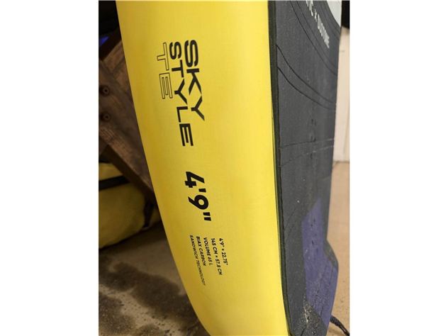 2023 Duotone Sky Style Te - 4' 9", 65 Litres