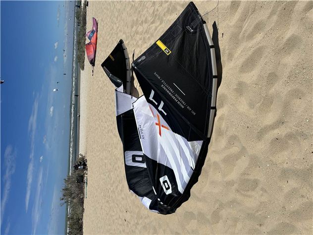 2024 Core Xr7 - 11 metre