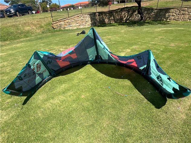 2023 Duotone Neo Sls - 8 metre