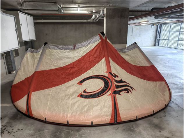 Cabrinha Kites Boards Harnesses Pumps And Bar