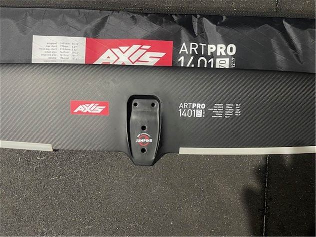 2025 Axis Art Pro 140 - 1401 cm