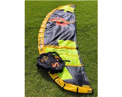 Slingshot Code Nxt 8 metre kitesurfing kite