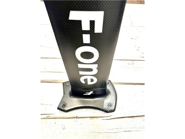 2023 F-One 75Cm Hm Carbon Mast And 1200 7Seas Front - 75 cm