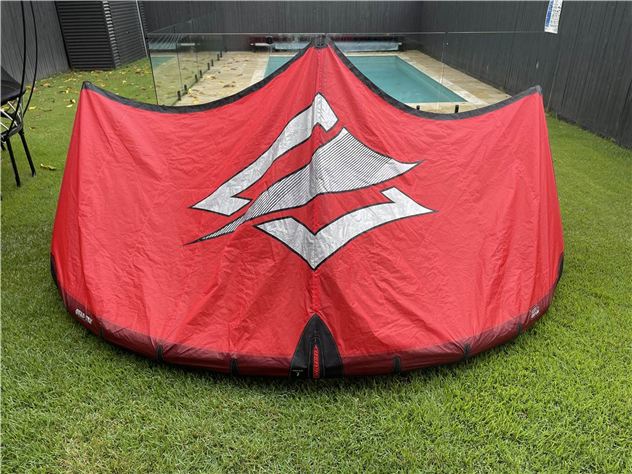 2025 Naish Triad - 7 metre