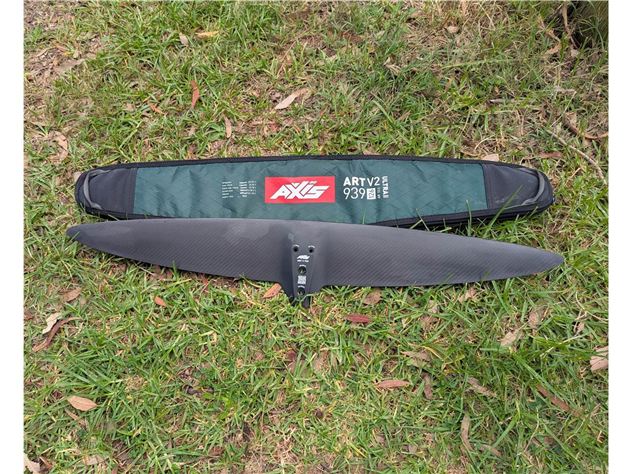 2025 Axis Art V2 - 939 cm