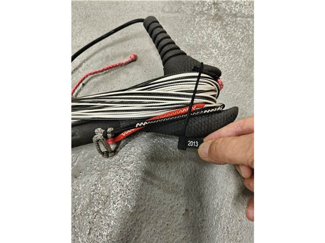 2015 Cabrinha Switchblade - 9 metre