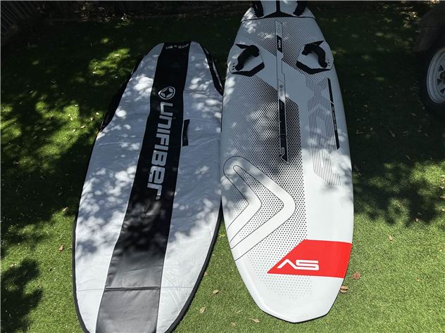 2022 Severne Fox Hd 140 - 140 litres