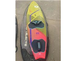 Duotone Grip 4 Sls 99 litre 228 cm windsurfing board