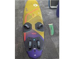 Duotone Blast Sls 100 litre 231 cm windsurfing board