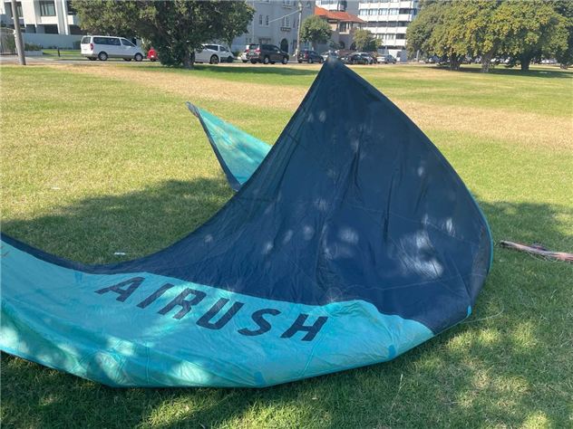 2019 Airush Ultra V2 - 10 metre