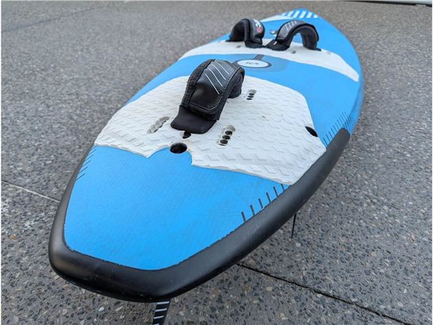 2021 Quatro Power Pro Freewave Thruster - 229 cm, 105 litres