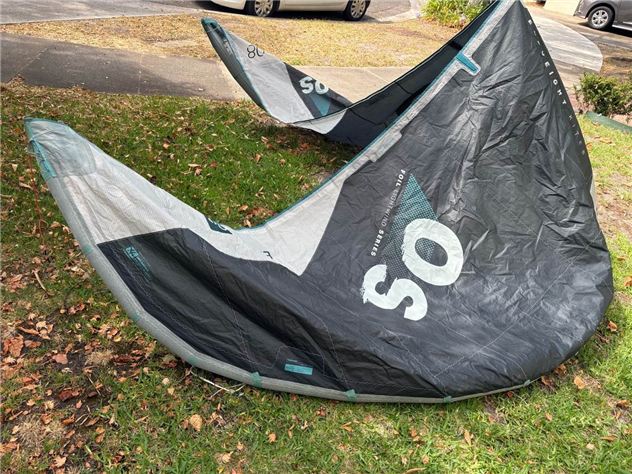 2022 Eleveight Kites Os - 8 metre