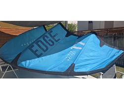 Ozone Edge V11 17 metre kiteboarding kite
