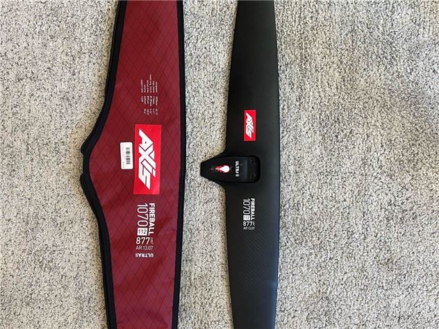 2025 Axis Fireball 1070 - 877 cm