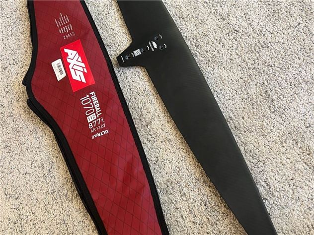 2025 Axis Fireball 1070 - 877 cm