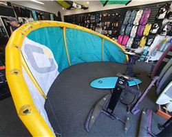 Ozone Vortex Ultra X 10 metre kitesurfing kite