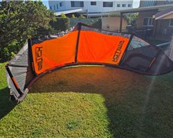 Switch Kites Element 6 10 metre kiteboarding kite